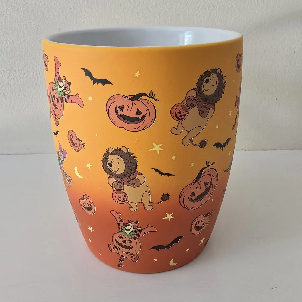 Disney Winnie the Pooh Halloween Mug – Oversized 25oz by Silver Buffalo
